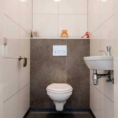 Ravenbosch - Garden Shed Rezort Bemelen