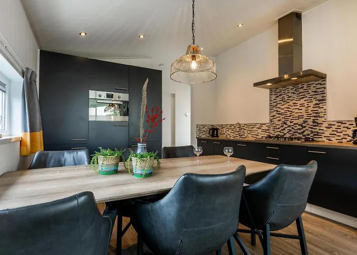 Ravenbosch - Garden Shed 베멜렌